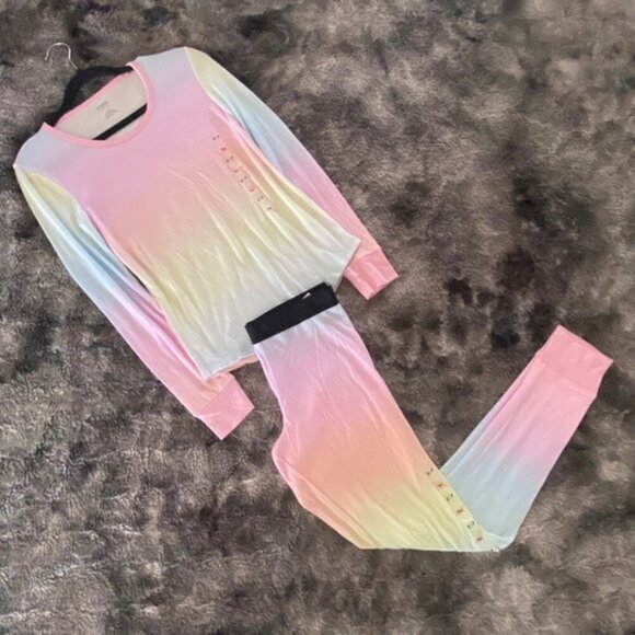 Victoria's Secret PINK Ombre Rainbow Set - Picture 2 of 10
